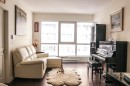 Salon - 4708-5150 Rue Buchan, Montréal (Côte-Des-Neiges/Notre-Dame-De-Grâce), QC 