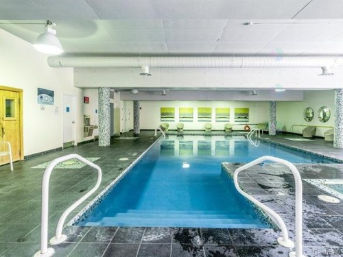 Piscine - 4708-5150 Rue Buchan, Montréal (Côte-Des-Neiges/Notre-Dame-De-Grâce), QC 