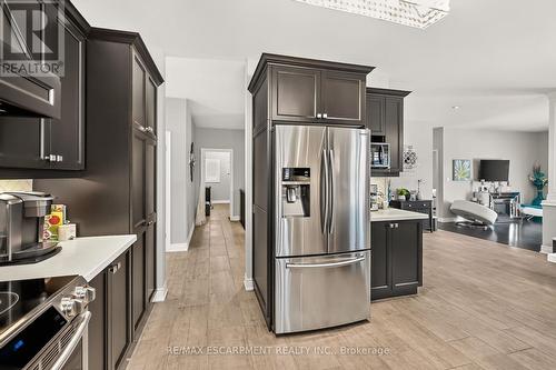 8165 Twenty Road E, Hamilton, ON 