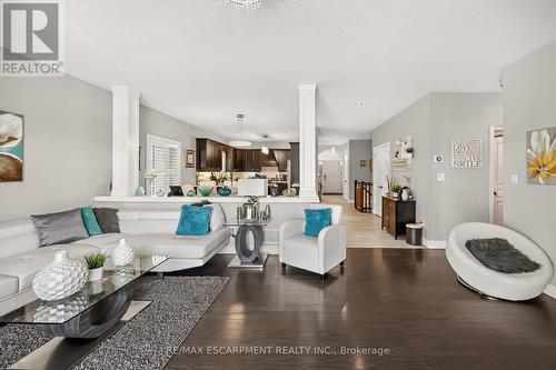 8165 Twenty Road E, Hamilton, ON 