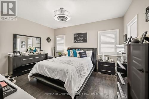 8165 Twenty Road E, Hamilton, ON 