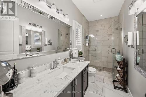 8165 Twenty Road E, Hamilton, ON 