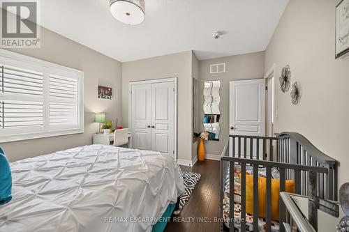 8165 Twenty Road E, Hamilton, ON 