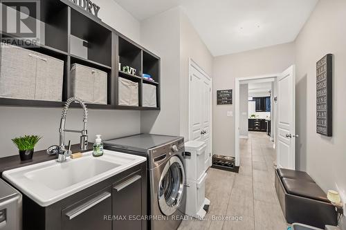 8165 Twenty Road E, Hamilton, ON 