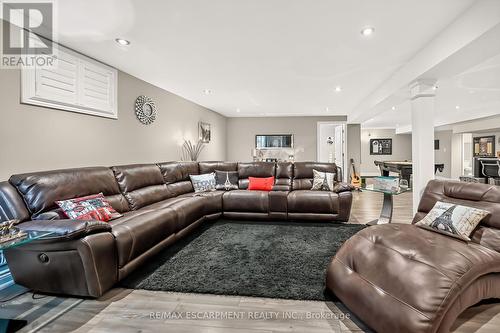 8165 Twenty Road E, Hamilton, ON 