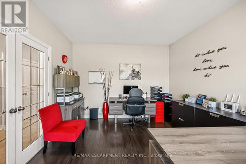 8165 Twenty Road E, Hamilton, ON 