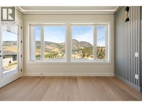 979 Loseth Drive, Kelowna, BC 