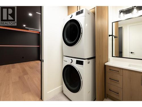 3rd (separate) laundry - 979 Loseth Drive, Kelowna, BC 