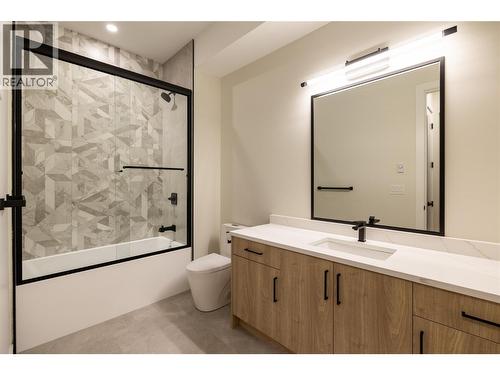 Suite Full Bathroom - 979 Loseth Drive, Kelowna, BC 