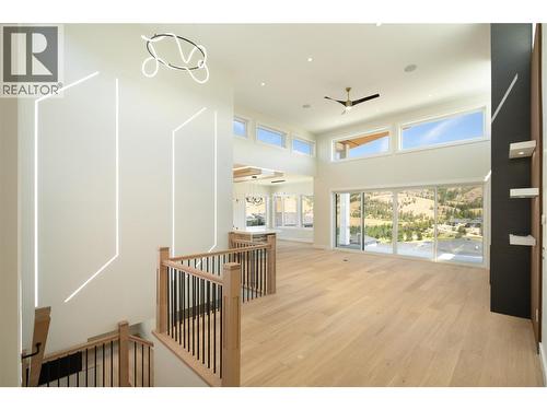 979 Loseth Drive, Kelowna, BC 