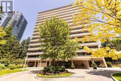 9D - 66 COLLIER STREET Toronto, ON M4W 1L9