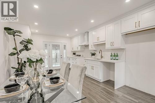16 Upper Canada Drive Unit# Upper, Waterloo, ON 