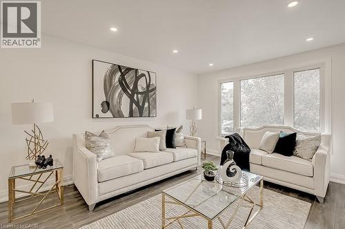 16 Upper Canada Drive Unit# Upper, Waterloo, ON 