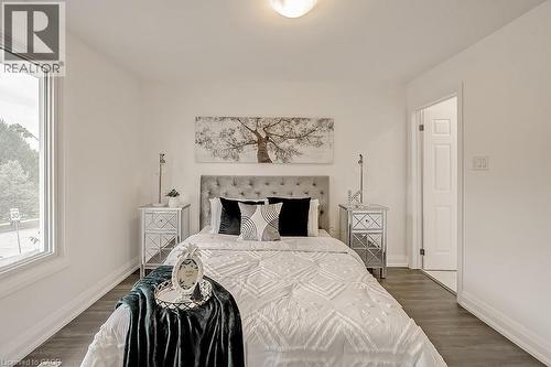 16 Upper Canada Drive Unit# Upper, Waterloo, ON 