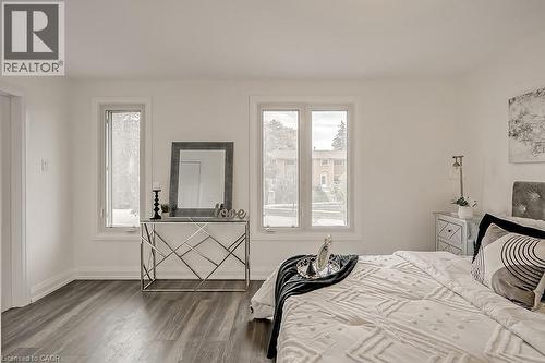 16 Upper Canada Drive Unit# Upper, Waterloo, ON 