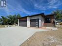 44 Kenney Crescent, Weyburn, SK 