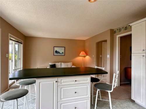 5295 Crestview Dr, Nanaimo, BC 