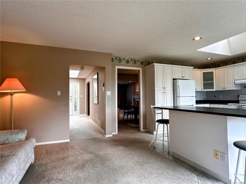 5295 Crestview Dr, Nanaimo, BC 