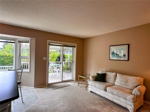5295 Crestview Dr, Nanaimo, BC 