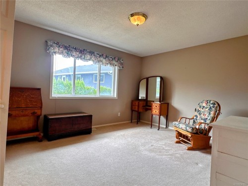 5295 Crestview Dr, Nanaimo, BC 