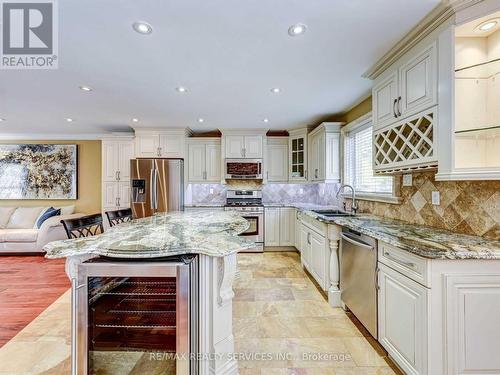 1570 Tipperary Court, Mississauga, ON 