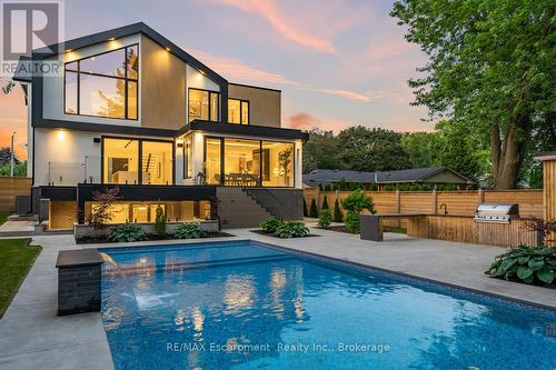 298 Strathcona Drive, Burlington (Shoreacres), ON 