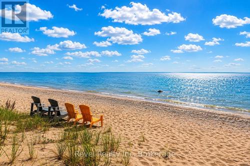 200 ft of private beach and mesmerizing views - 731 Concession 15 W, Tiny, ON - Outdoor With Body Of Water With View