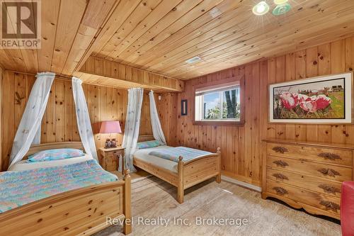 731 Concession 15 W, Tiny, ON - Indoor