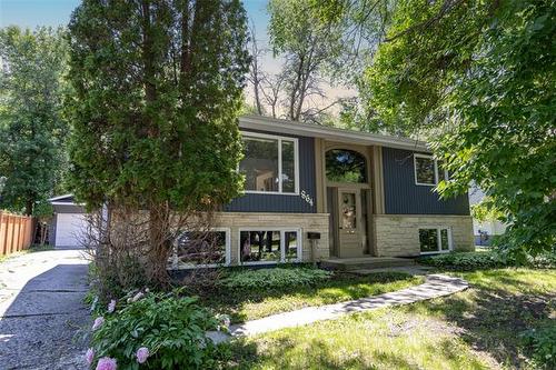 864 Lemay Ave, Winnipeg, MB 