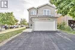 14 TIMBERLANE DRIVE  Brampton, ON L6Y 3Y3