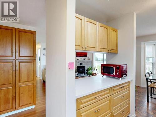 4041 Westview Ave, Powell River, BC 