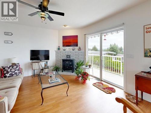 4041 Westview Ave, Powell River, BC 