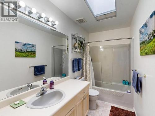 4041 Westview Ave, Powell River, BC 