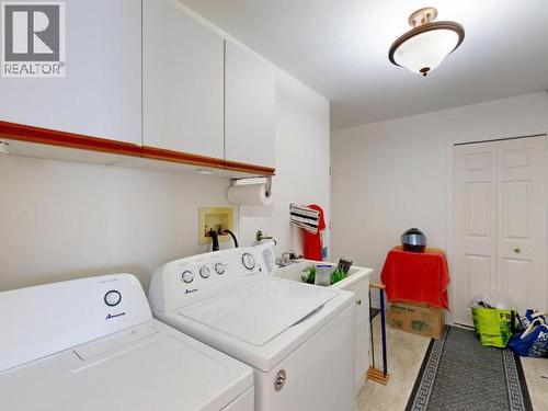 4041 Westview Ave, Powell River, BC 