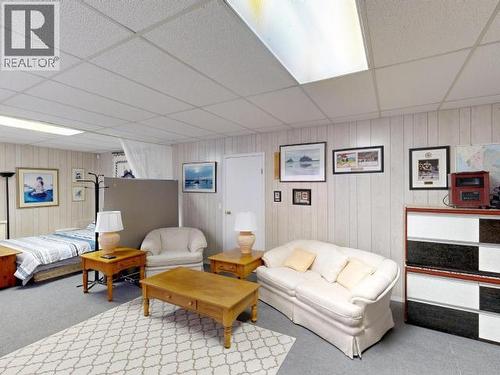 4041 Westview Ave, Powell River, BC 