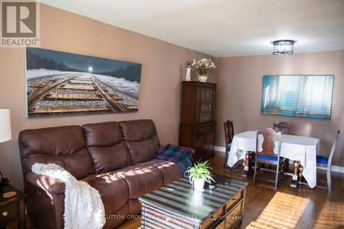 45 Bailey Crescent, Aurora, ON 