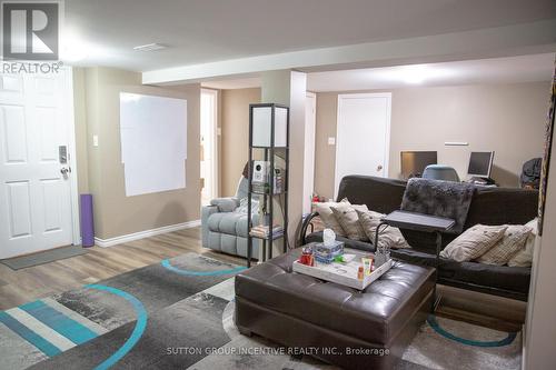 45 Bailey Crescent, Aurora, ON 