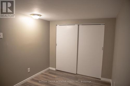 45 Bailey Crescent, Aurora, ON - Indoor Photo Showing Other Room