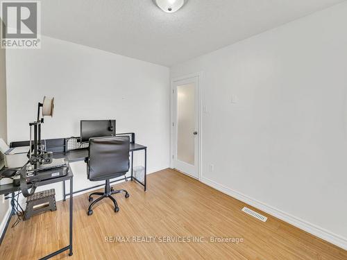 65 Moore Street, St. Thomas, ON 