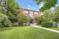 57 MERICOURT Road Unit# 302  Hamilton, ON L8S 2N5