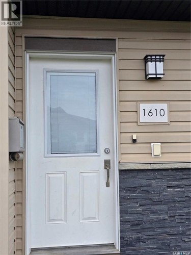 1610 1015 Patrick Crescent, Saskatoon, SK 