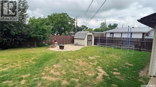 709 Bradley Avenue, Bienfait, SK 