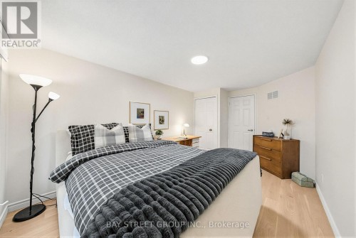 145 Sandyhook Square, Toronto, ON 