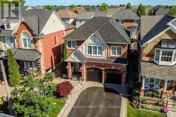 14 FRED SILVESTER ROAD  Whitchurch-Stouffville, ON L4A 0J6