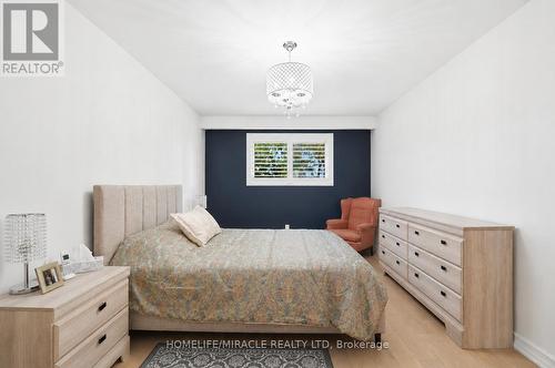 1585 Coram Crescent, Mississauga, ON 