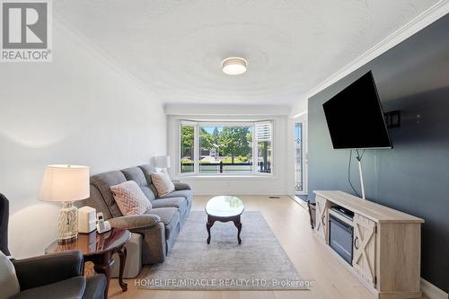 1585 Coram Crescent, Mississauga, ON 