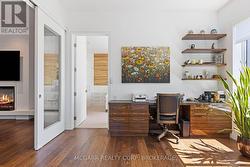 Private den/office - 