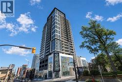 15 QUEEN Street S Unit# 2105 Hamilton, ON L8P 3R6