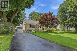 101 VICTORIA Street  Waterdown, ON L9H 2C1