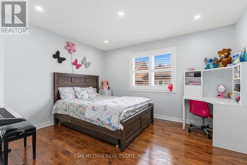 5604 Doctor Peddle Crescent, Mississauga, ON 